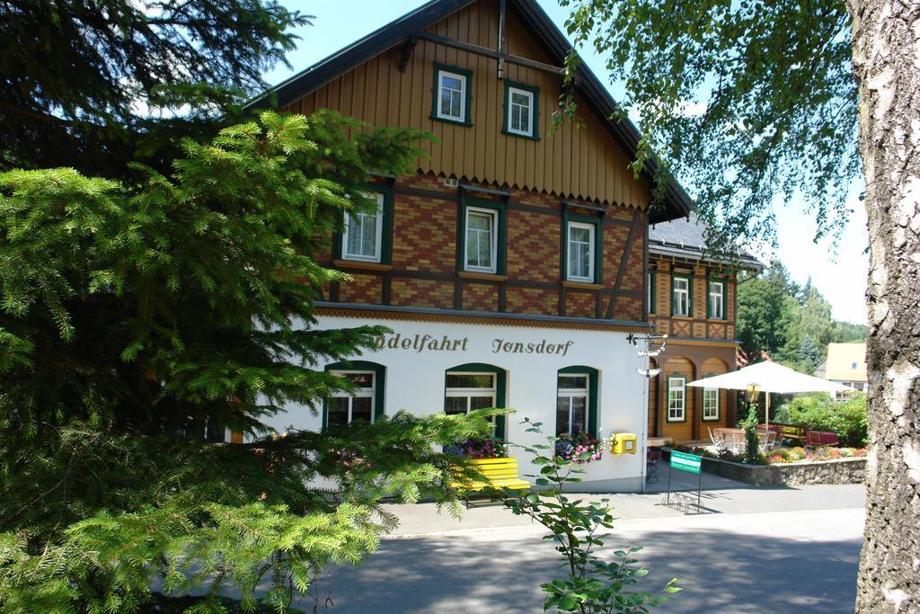Hotel Gondelfahrt Kurort Jonsdorf Exterior photo